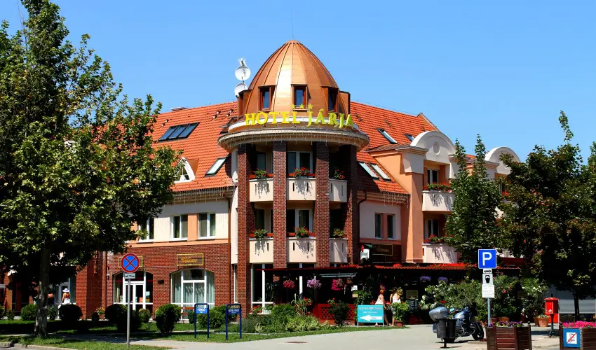 Hotel Jrja Hajdszoboszl - Karcsony