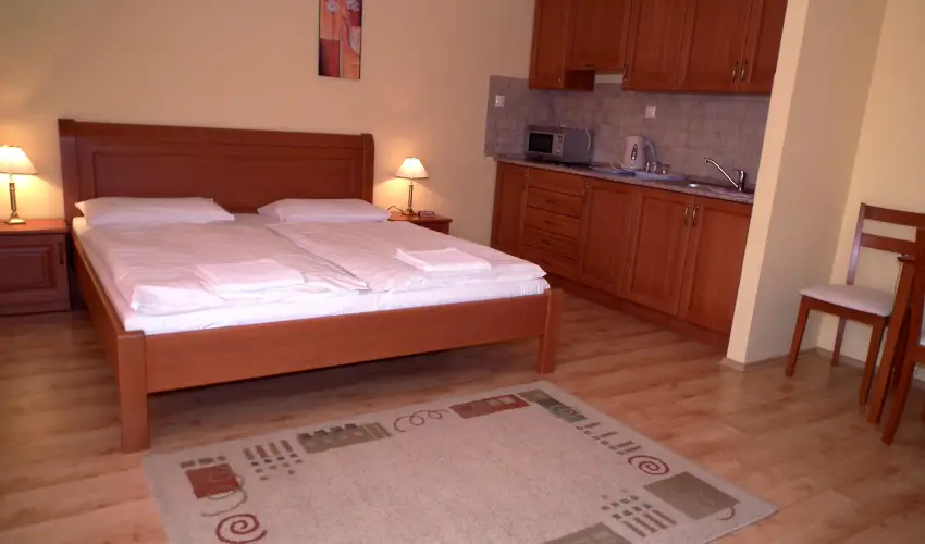 Hotel Jrja Hajdszoboszl - Karcsony