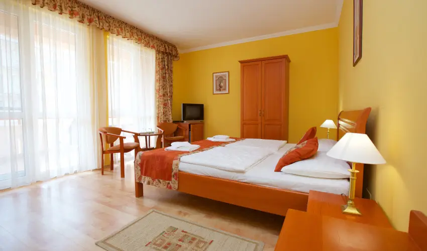 Hotel Jrja Hajdszoboszl - Karcsony