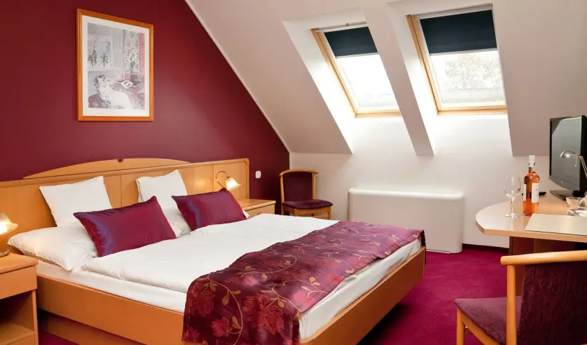 Hotel Klvria Gyr - Karcsony 