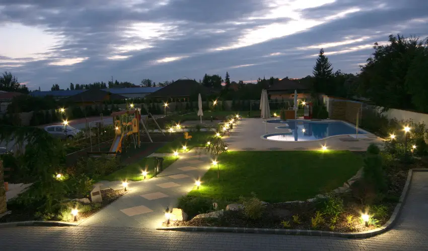 Hotel Kiss Tata - Karcsony