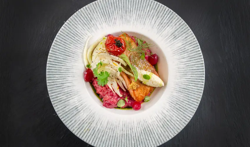 Hotel Kiss Tata - Karcsony