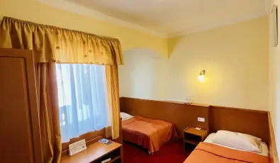 Hotel Korona Wellness, Rendezvny & Borhotel Eger Eger