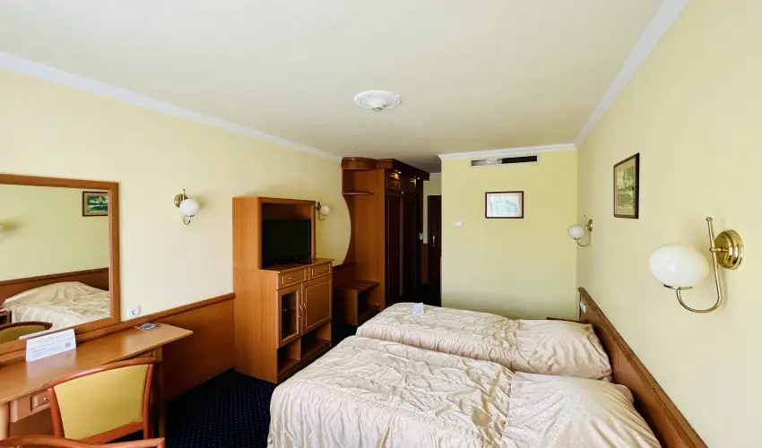 Hotel Korona Wellness, Rendezvény & Borhotel Eger Eger - Karácsony (min. 2 éj)