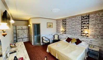 Hotel Korona Wellness, Rendezvny & Borhotel Eger Eger