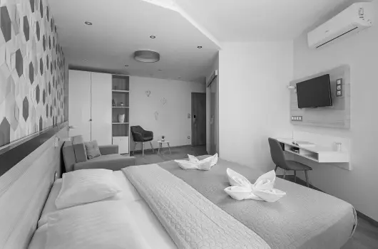 Kristly Hotel - Karcsony