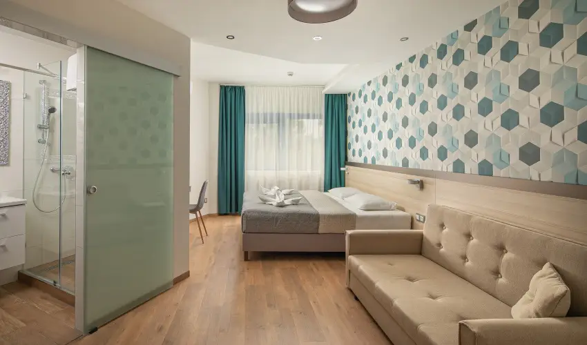 Kristly Hotel Keszthely - Karcsony