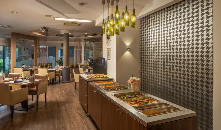 Kristly Hotel Keszthely - Karcsony