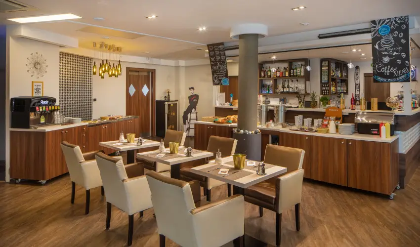 Kristly Hotel Keszthely - Karcsony