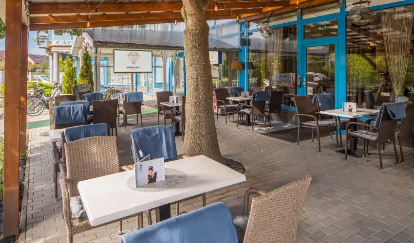 Kristly Hotel Keszthely - Karcsony