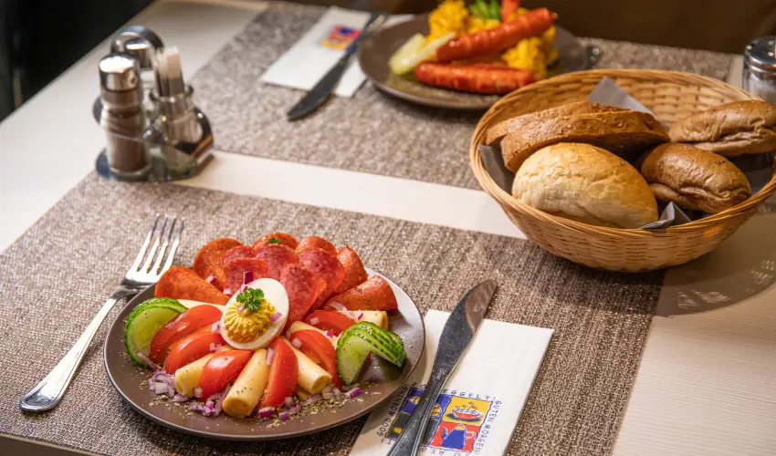 Kristly Hotel Keszthely - Karcsony