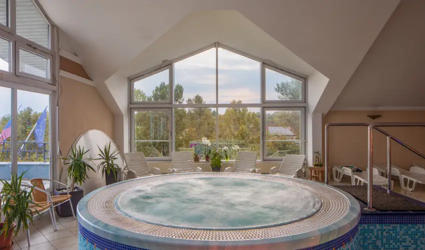 Kristly Hotel Keszthely - Karcsony