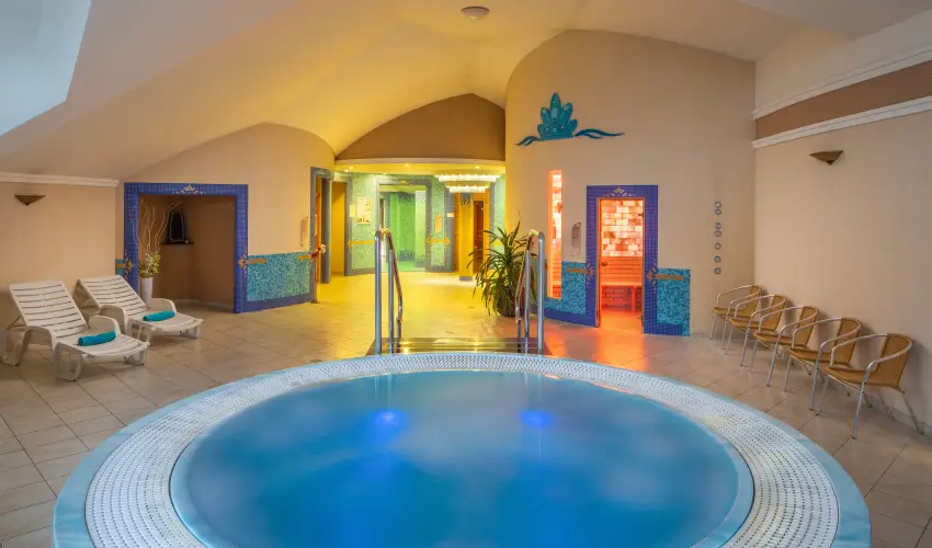 Kristly Hotel Keszthely - Karcsony