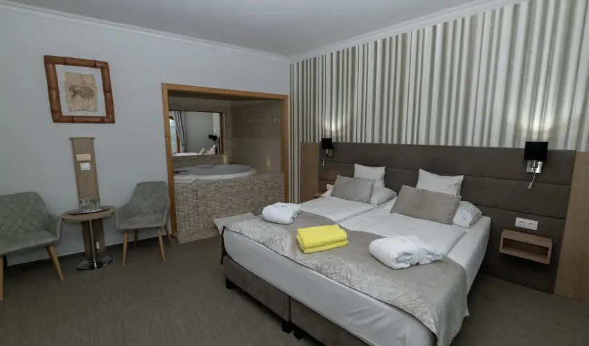 Hotel Laroba Alsrs - Karcsony - teljes elrefizetssel (min. 2 j)