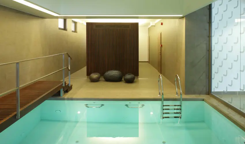 Laterum Hotel Pcs - Karcsony