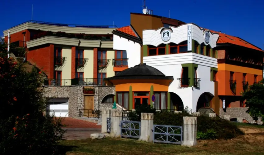 Sndor Hotel Pcs - Meghitt Karcsony