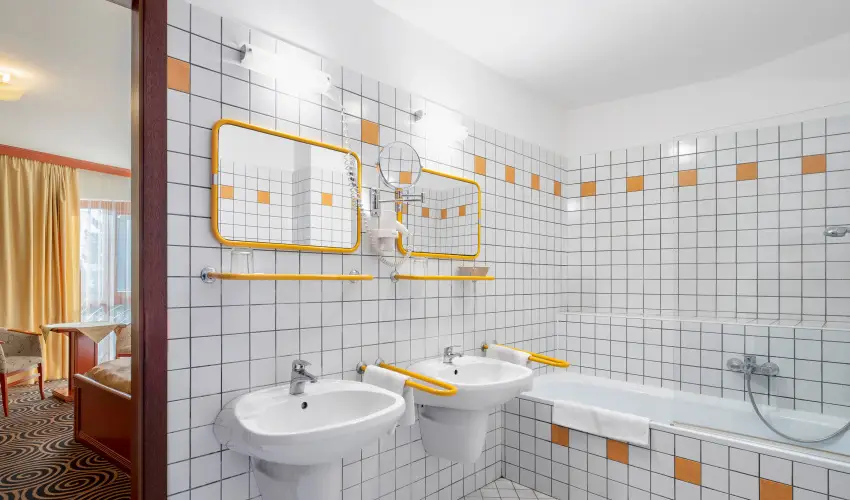 Sndor Hotel Pcs - Meghitt Karcsony