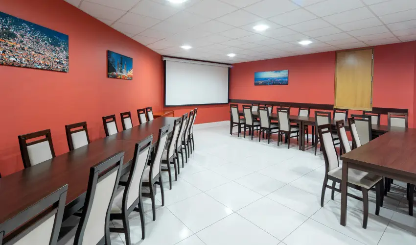 Sndor Hotel Pcs - Meghitt Karcsony