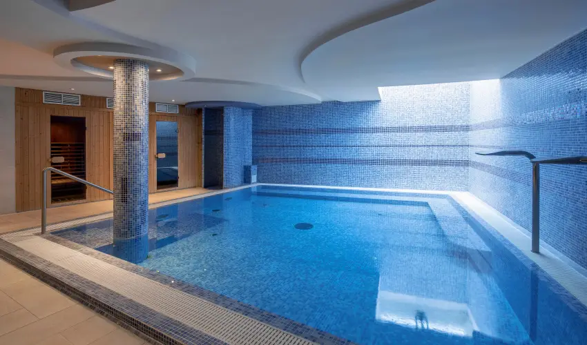 Sndor Hotel Pcs - Meghitt Karcsony