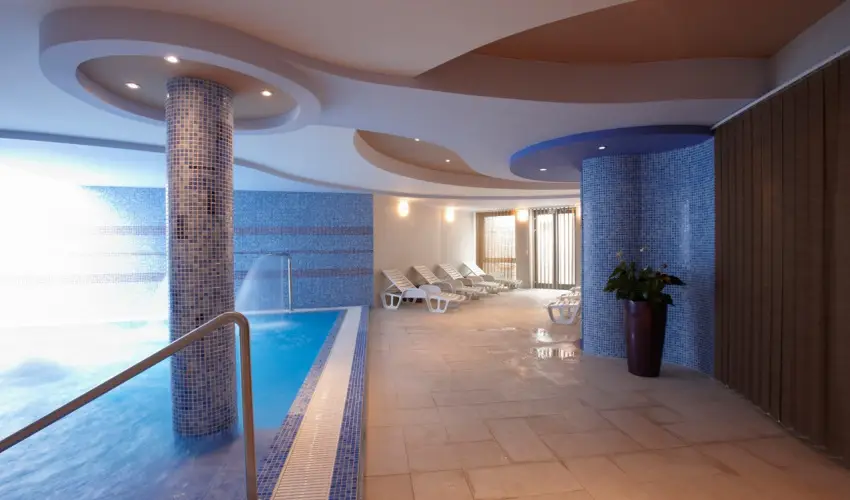 Sndor Hotel Pcs - Meghitt Karcsony