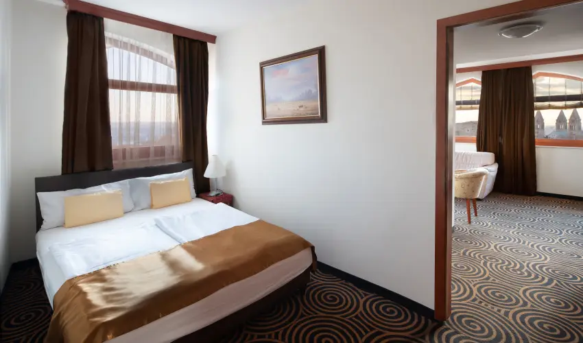 Sndor Hotel Pcs - Meghitt Karcsony