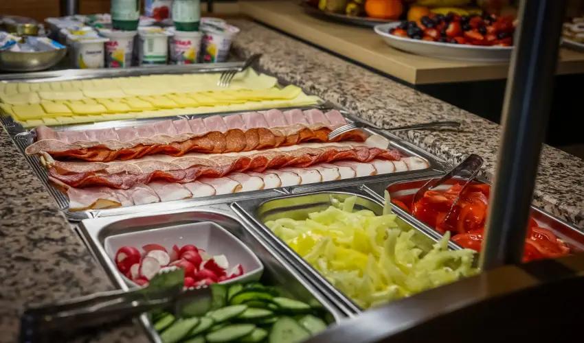 Sndor Hotel Pcs - Meghitt Karcsony