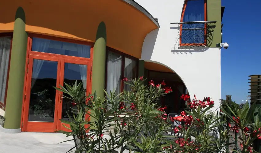 Sndor Hotel Pcs - Meghitt Karcsony