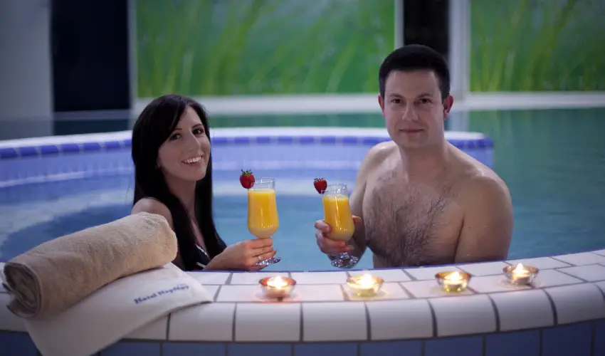 Hotel Napf�ny Zalakaros - Kar�csony (min. 2 �j)