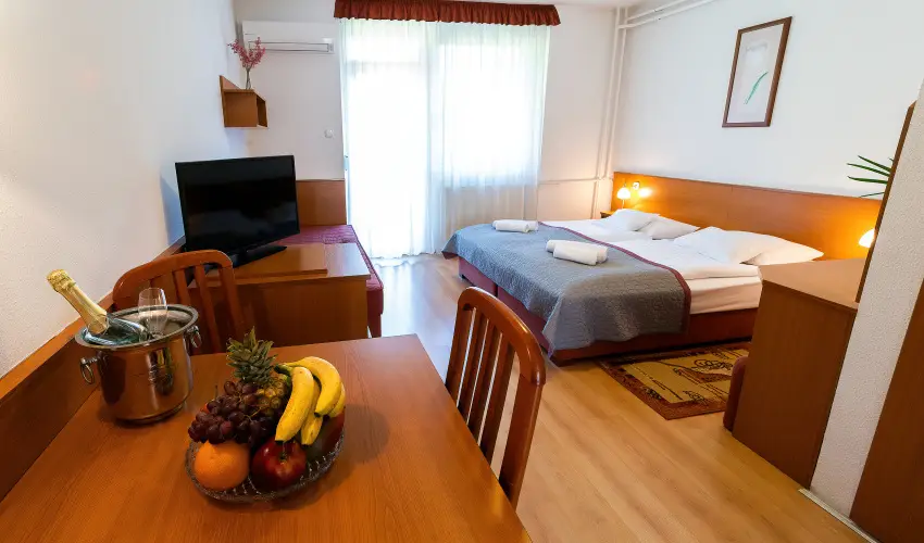 Hotel Napf�ny Zalakaros - Kar�csony (min. 2 �j)