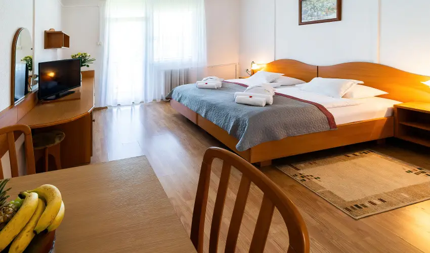 Hotel Napf�ny Zalakaros - Kar�csony (min. 2 �j)