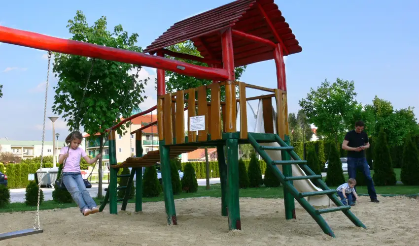 Hotel Napf�ny Zalakaros - Kar�csony (min. 2 �j)