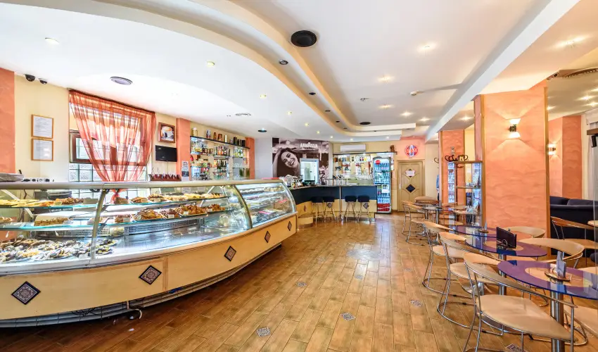 Hotel Ngy vszak Hajdszoboszl - Mess Karcsony (min. 2 j)