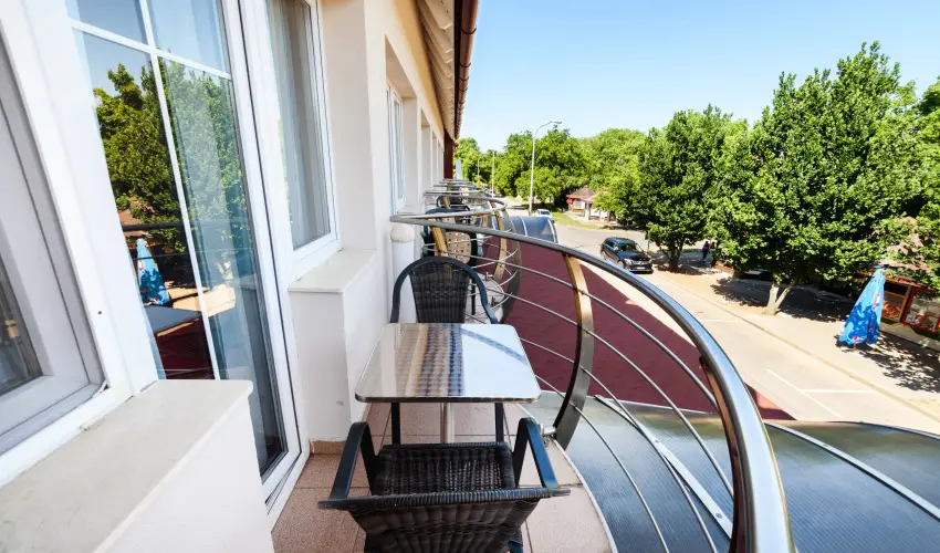 Hotel Ngy vszak Hajdszoboszl - Mess Karcsony (min. 2 j)