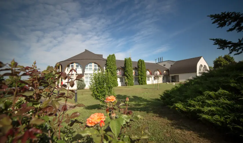 Hotel Ovit Keszthely - Meghitt karcsony a nagyi receptjeivel s szeretetvel (min. 2 j)