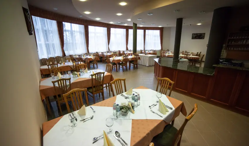 Hotel Ovit Keszthely - Meghitt karcsony a nagyi receptjeivel s szeretetvel (min. 2 j)