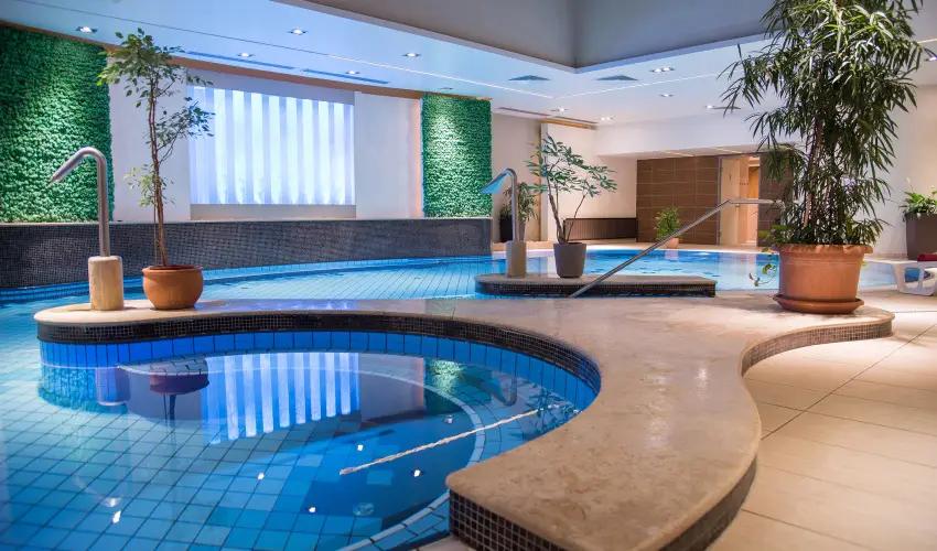 Palace Hotel  Hvz - Karcsony a Palace-ban (min. 2 j)