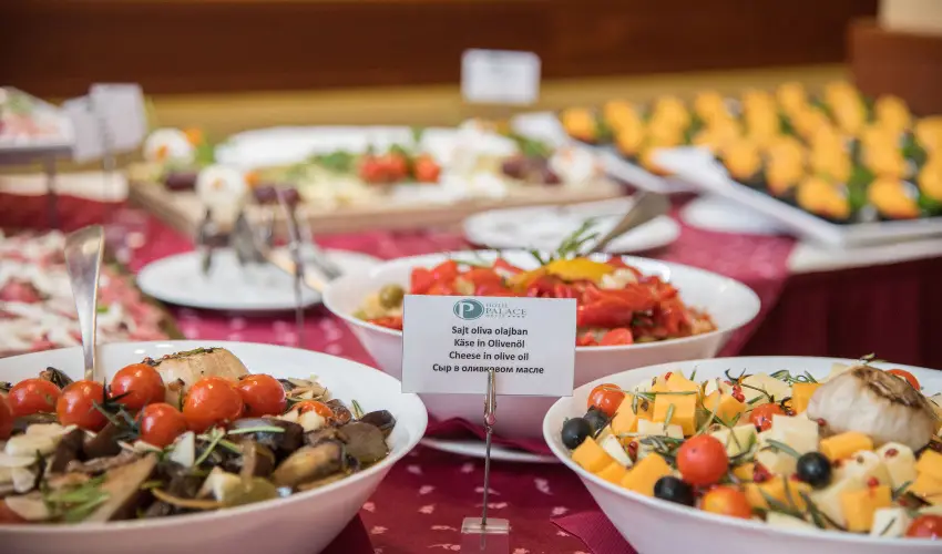 Palace Hotel  Hvz - Karcsony a Palace-ban (min. 2 j)