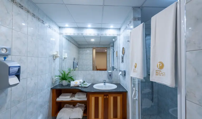 Palace Hotel  H�v�z - Kar�csony a Palace-ban