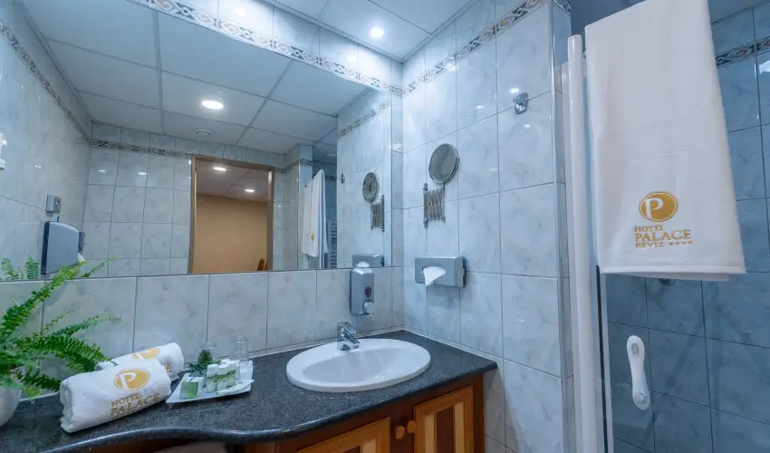 Palace Hotel  H�v�z - Kar�csony a Palace-ban