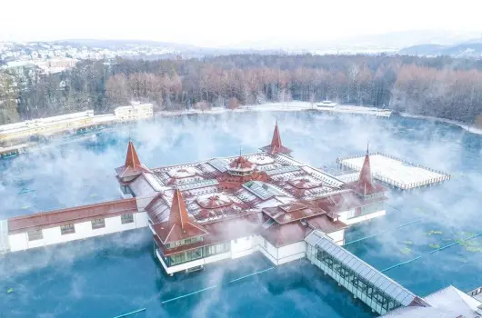 Hunguest Hotel Panorma - Karcsony (min. 3 j)