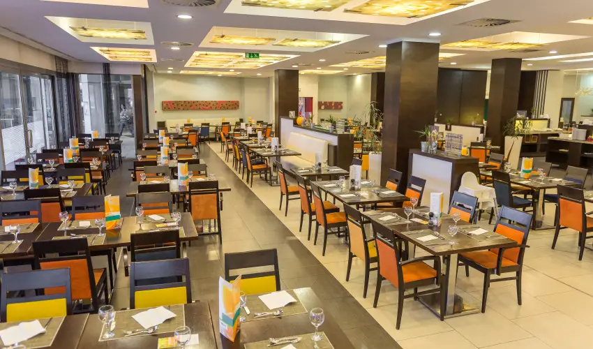 Park Inn by Radisson Srvr Resort & Spa Srvr - Karcsony                                                                                                                                                                                                                                     