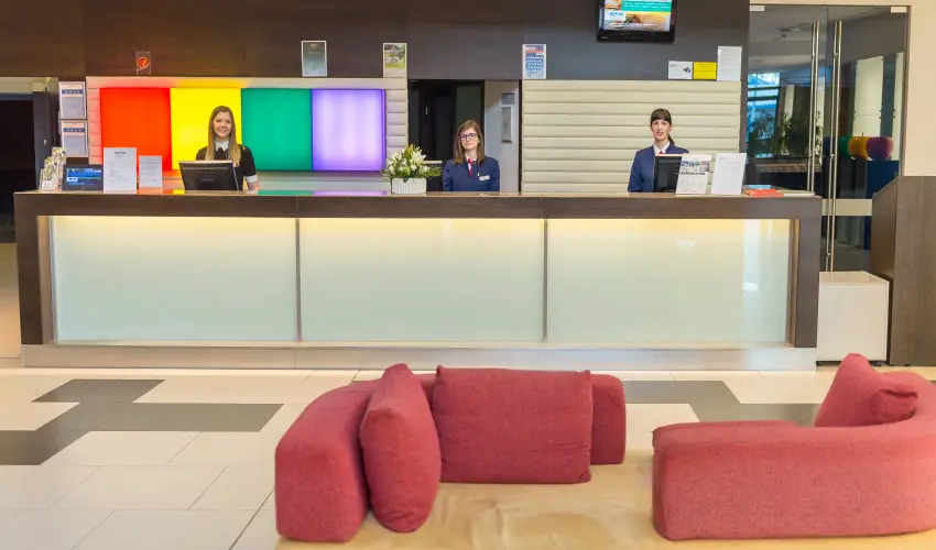 Park Inn by Radisson Srvr Resort & Spa Srvr - Karcsony                                                                                                                                                                                                                                     