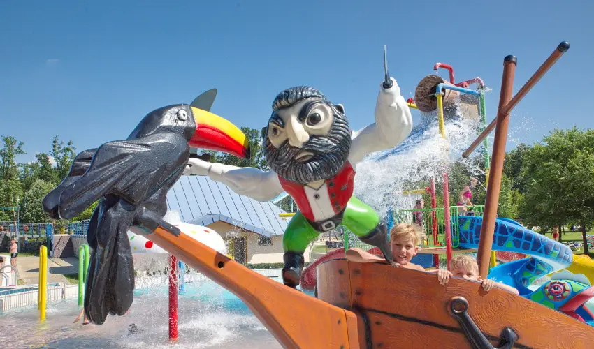 Park Inn by Radisson Srvr Resort & Spa Srvr - Karcsony                                                                                                                                                                                                                                     