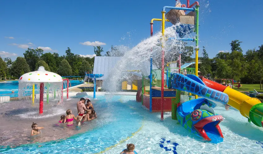 Park Inn by Radisson Srvr Resort & Spa Srvr - Karcsony                                                                                                                                                                                                                                     