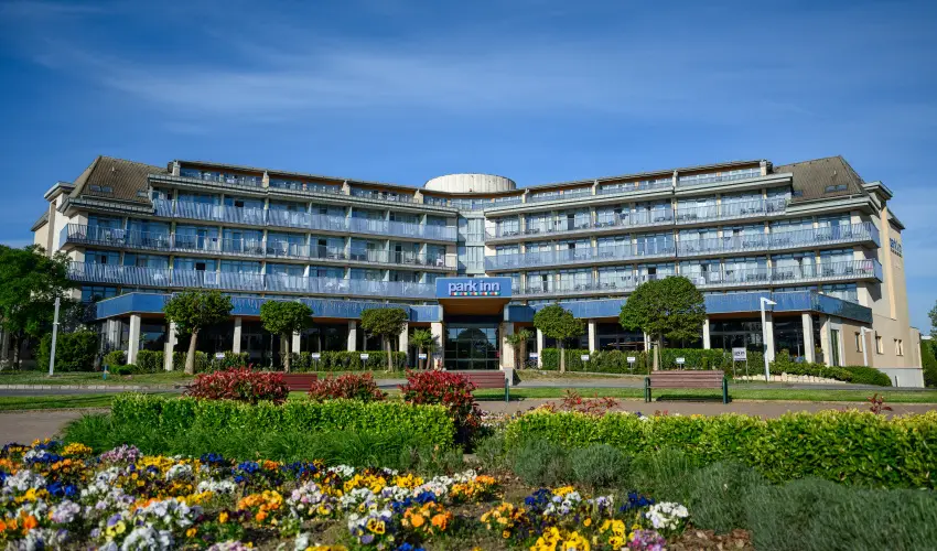 Park Inn by Radisson S�rv�r Resort & Spa S�rv�r - Kar�csony (min. 3 �j)