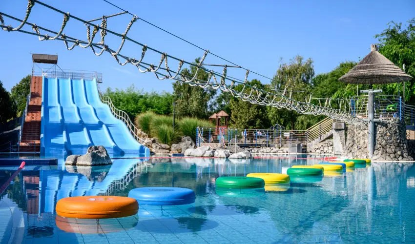Park Inn by Radisson S�rv�r Resort & Spa S�rv�r - Kar�csony (min. 3 �j)
