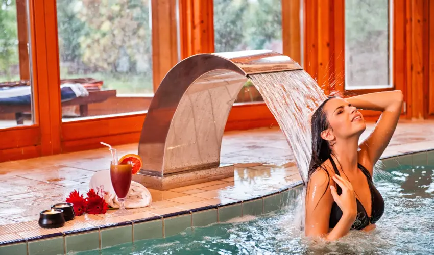 Hotel Piroska Bk, Bkfrd - PirosKarcsony