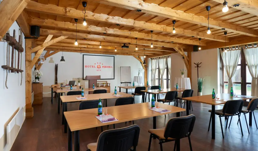 Hotel Piroska Bk, Bkfrd - PirosKarcsony