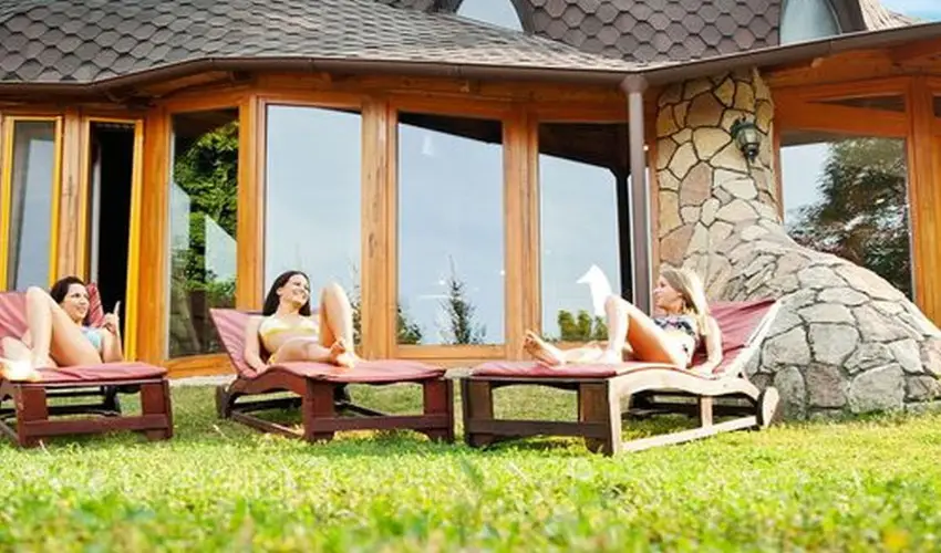 Hotel Piroska Bk, Bkfrd - PirosKarcsony