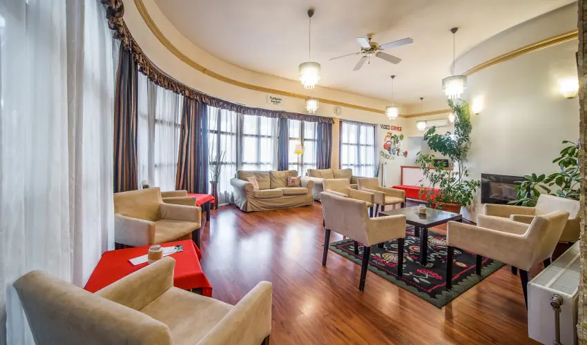 Hotel Piroska Bk, Bkfrd - PirosKarcsony